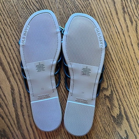 Women’s Old Navy Black Knotted Strappy Black Jack Slip-On Sandals size 11 NEW - Picture 2 of 5